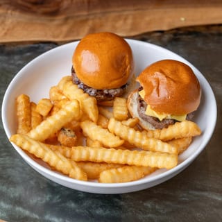Cheeseburger Sliders & Fries