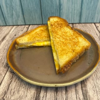 Momma Luce's Grilled Cheese